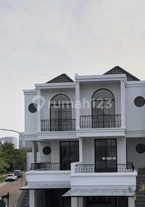 For Sale Cluster Concerto Beach House in Golf Island, North Jakarta