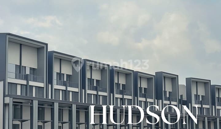Ruko Bagus 3 Lantai Double Fasade di Studio Loft Hudson, Gading Serpong - Tangerang