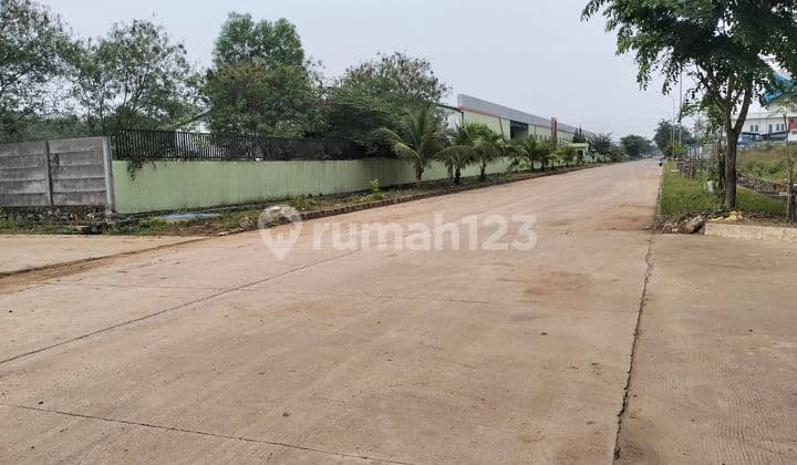 Tanah Industrial Milenium Eastate di Jual akses Hot mix..40 Feet. Dan pengamanan 24 Jam