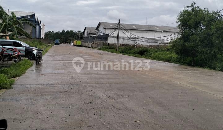 Tanah industri di jual di kawasan industri pasar Kemis. Stanah padat siap bangun.akses 40 fee. 20 menit dri exit toll Cikupa