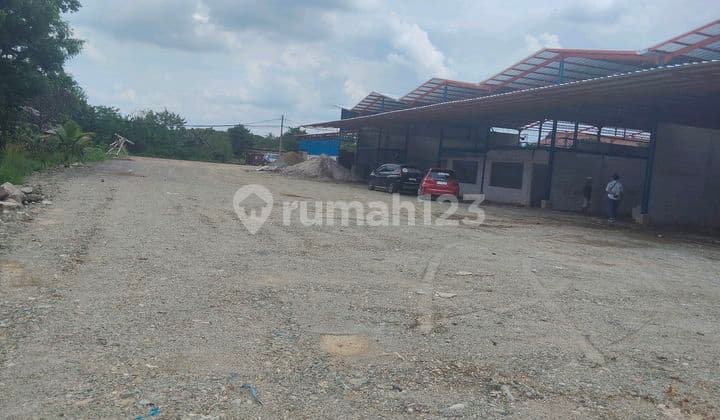 Gudang di Sewakan Inden 2 Bulan .Dlam.progres Pengecoran .1 KM Dari Tol Legok dan 2 KM Dari Gading Serpong.akses 40 Feet