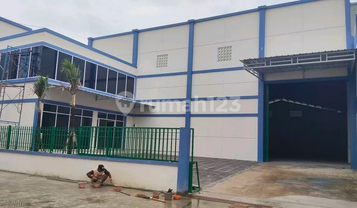 Gudang Industri di Sewakan .Hnya 15 Menit Dari Tol Bitung Akses 40 Feet Dalam Kawasan Industrial