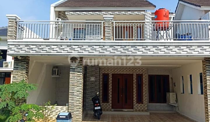 Rumah 2 Lantai Siap Huni . Selangkah ke Mall Ciputra .Mesjid dan Lokasi Strategis Lainnya