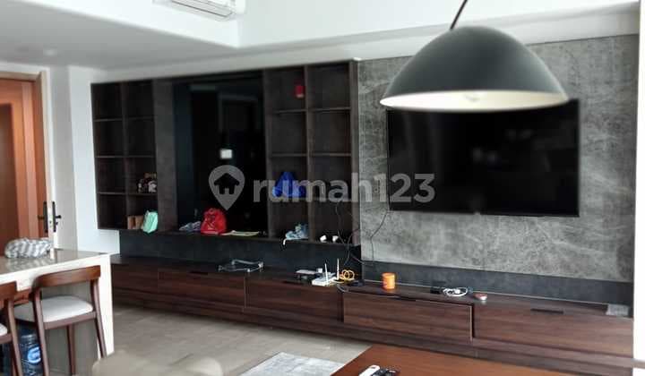 Dijual Apartemen Full Furnish Mewah di Holland Village 2
