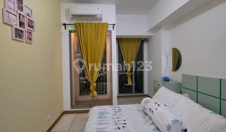 Apartments Across Serpong Mall Near the Toll Road in Summarecon Serpong