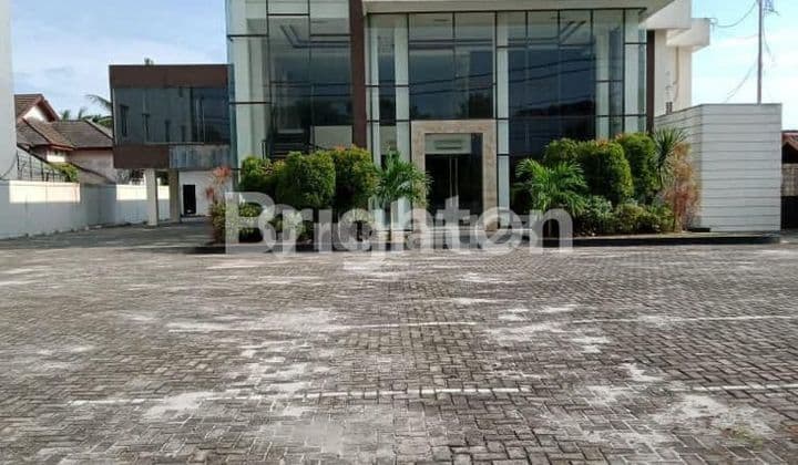 GEDUNG KANTOR DI MULAWARMAN