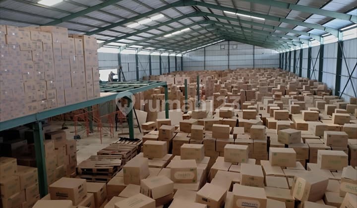 Batujajar Luas Gudang -/+ 3.600 m² Area Parkir Luas