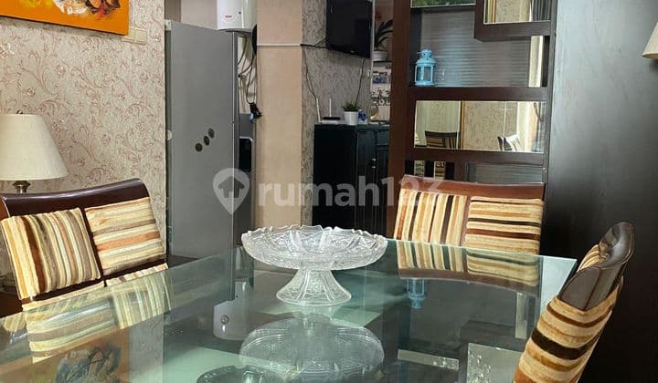 The cheapest, nice, well-maintained 66m2 Puri Imperium Apartment by Brigitta.