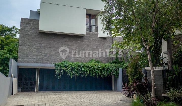 Brand New Minimalist House in BSD Bukit Terrace Golf
