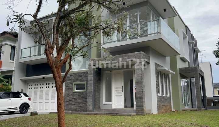 Hot Sale Rumah Minimalis BSD De Latinos