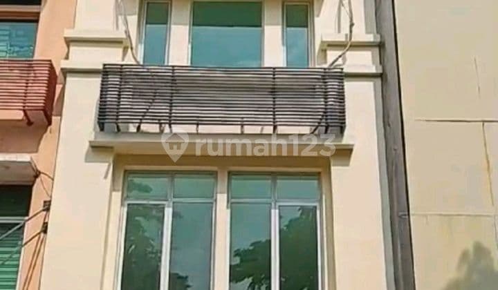 Ruko Tol Boulevard Bsd