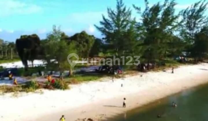 Tanah Pas Tepi Pantai Belitung