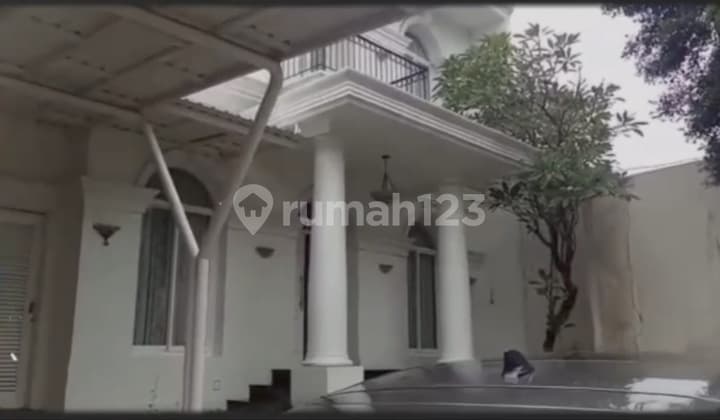 Rumah Full Furnished 2 Lantai BSD Provence Parkland