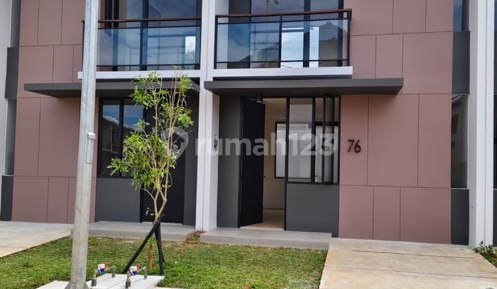 Rumah 2 Lantai Park Serpong