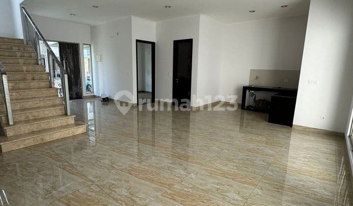 Golf Island House 8x20 Ready to Occupancy KPR Available