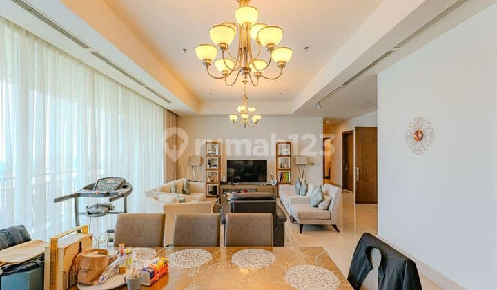 For Rent: Pakubuwono Signature Apartment, 4 Bedrooms, Well Furnished