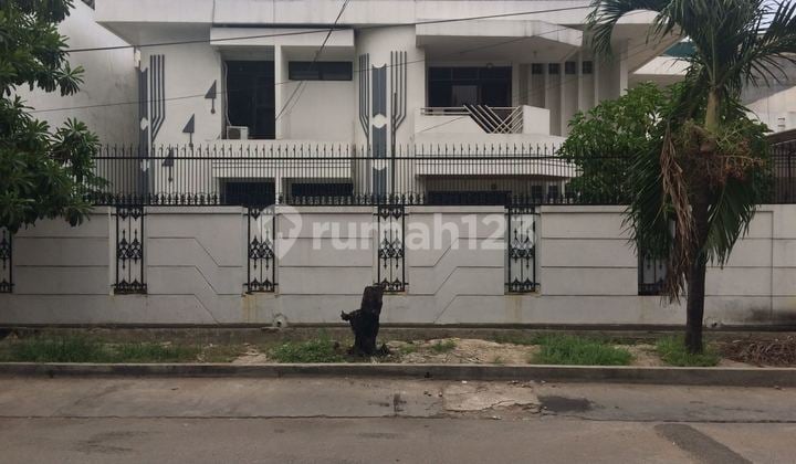 Dijual Cepat Rumah Bagus, Rapih dan Siap Huni di Duri Kepa