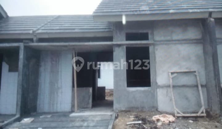 Rumah Minimalis Lokasi di Citra Maja Raya, Kode 0002 Hos