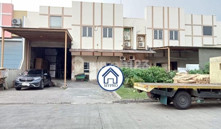 Gudang gandeng siap.pakai Taman Tekno BSD, Tangerang