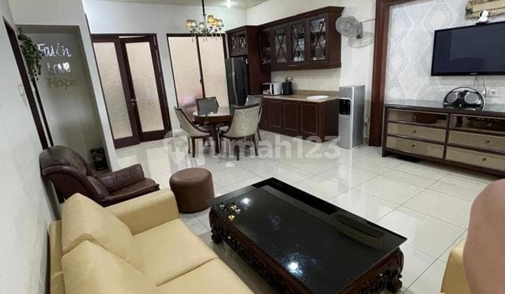 Rumah Minimalis Semi Furnished Cantik Di Puri Mansion, Cengkateng, Jakarta Barat