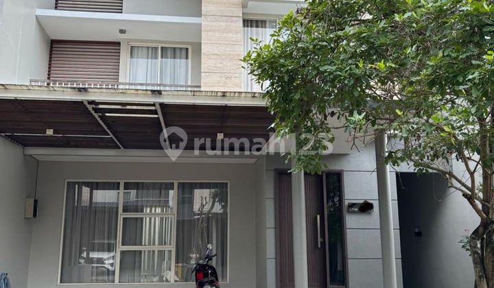 Serenia Hills Titan For Rent