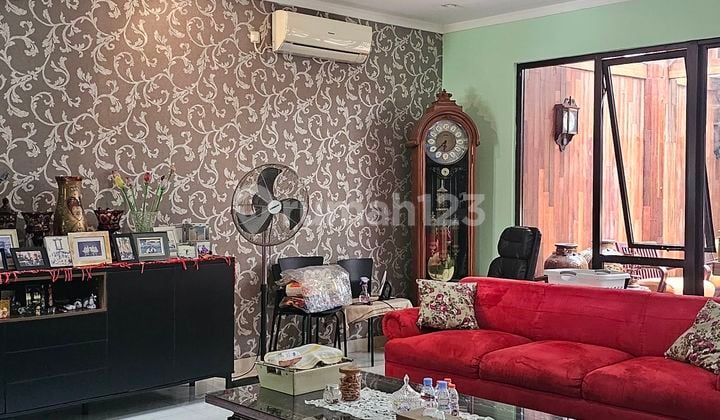RUMAH KEBAYORAN VILLAS BINTARO FURNISHED BAGUS SIAP HUNI