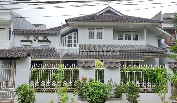 Rumah Bumi Pratama Raya. Kramat Jati. Fully Furnished. Mewah. Dalam Kompleks. Siap Huni