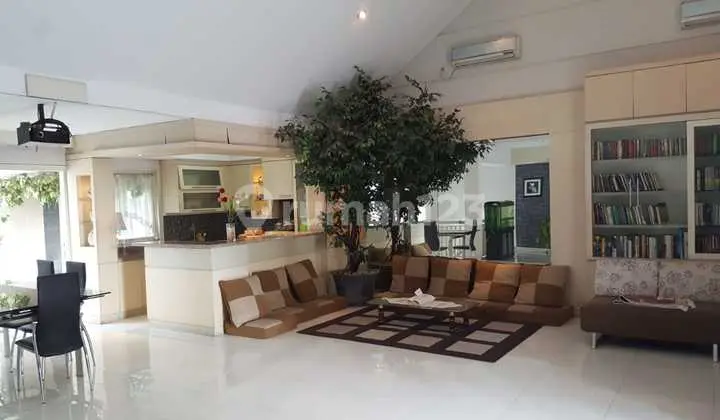 Jual Rumah 2 Lantai Taman Sidoarjo Dekat Masjid Al-Akbar Surabaya