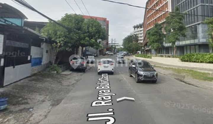 Cheap Sale 3-Story Shop House on Raya Bukit Darmo, West Surabaya