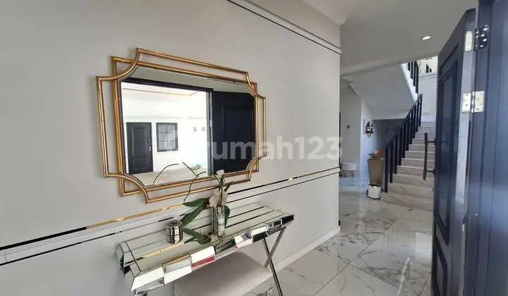Cheapest Luxury House in Sayap Setiabudi Bandung