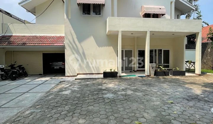 Termurah Rumah di Menteng Dalam Jakarta Selatan