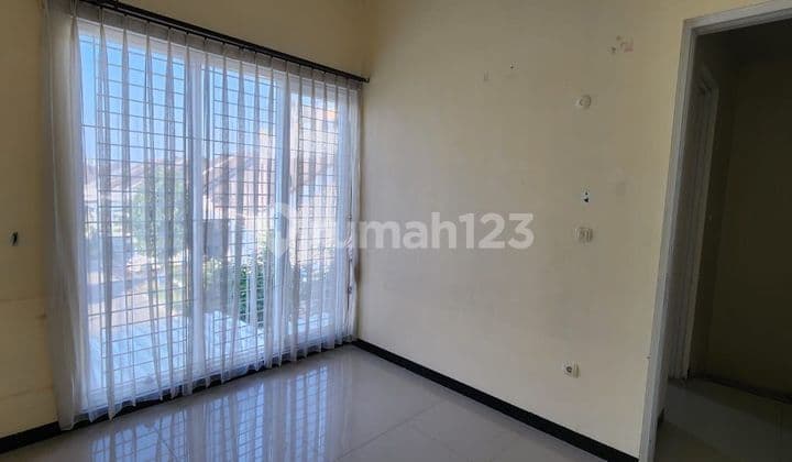 Cheapest Ready-to-Live House in Taman Kopo Indah V Bandung