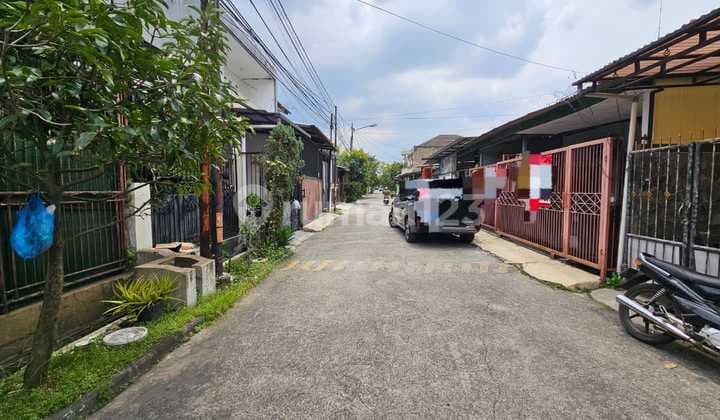 Cheapest Fast Sale House in Taman Holis Indah Bandung