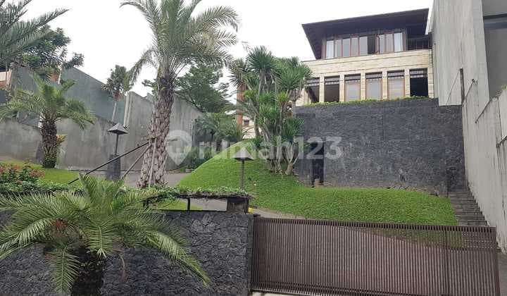 Termurah Rumah Lux di Setraduta Laguna Bandung