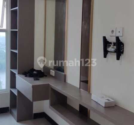 Full Furnish Apartemen Amor Pakuwon City Dekat ITS & Mulyosari