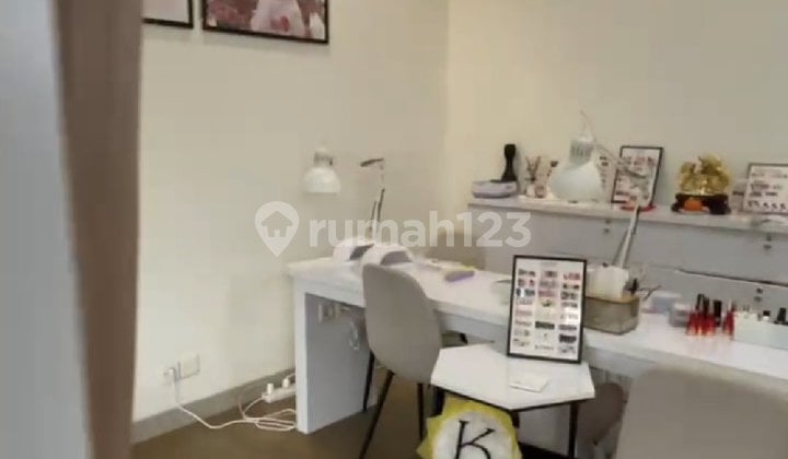 Ruko Siap Pakai Bagus di Cikaramg Central City Disewakan