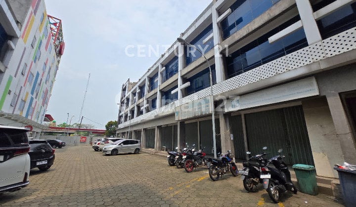 Ruko Strategis untuk Bisnis Dijual Segera