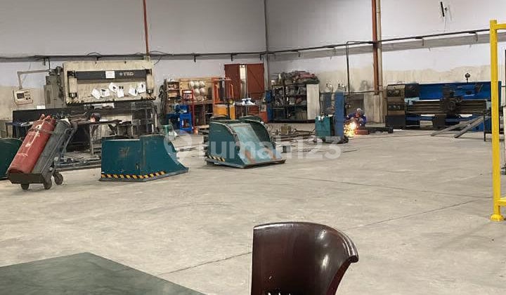 Gudang Siap Pakai di Ds Dijual dengan Harga Menarik