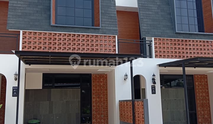 Rumah Baru Dekat Lrt Harjamukti Tol Mall Busway Cibubur Cimanggis