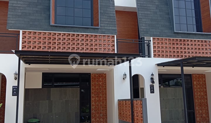 Rumah Baru Dekat Lrt Harjamukti Tol Mall Busway Cibubur Cimanggis