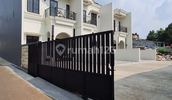 Rumah Cantik mewah di kalimulya dekat stasiun depok bebas banjir