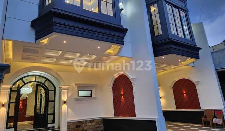 Rumah Baru Mewah 2 Lantai di Beji Dekat Jagakarsa Jakarta Selatan