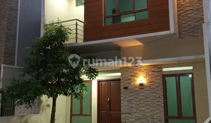 Rumah Murah Mewah siap huni akses stasiun bebas banjir nyaman