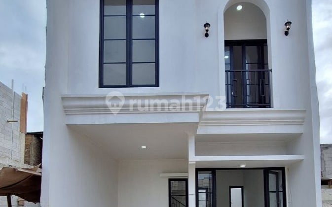 Rumah Cantik Di Tengah Kota Depok Akses Stasiun Pocin Tol Juanda