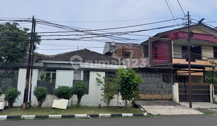 Dijial Rumah Taman Aries Jalan Utama 300 M2 Jarang Ada
