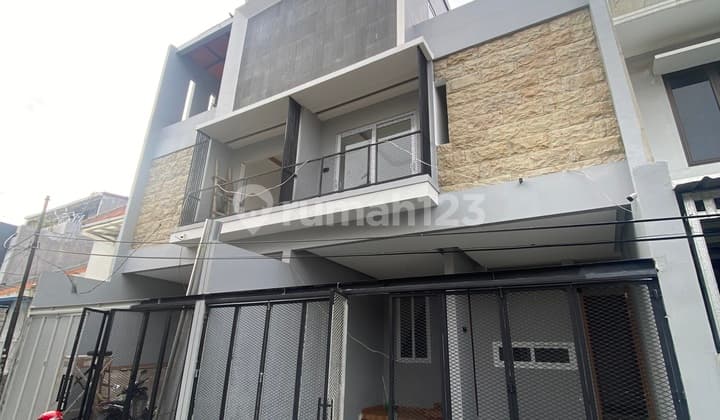 Rumah Baru Duri Kepa 90m2 Modern Minimalis Jarang Ada