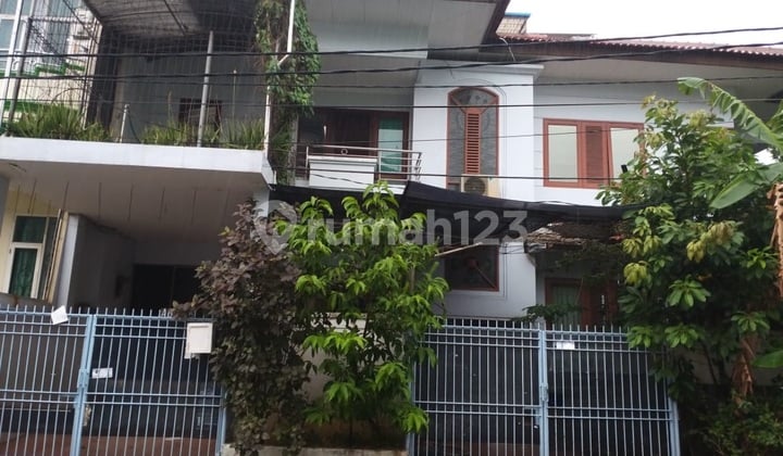 Dijual Cepat Rumah Green Garden 280m2 Bebas Banjir