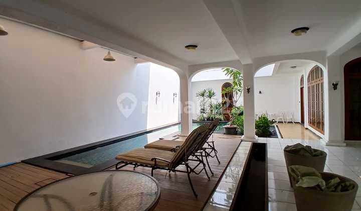 Rumah Menteng Sewa Jl Blitar