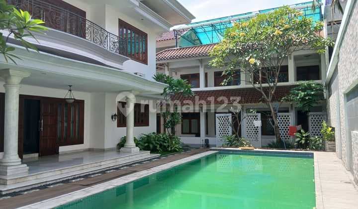 Rumah Menteng Sewa Jl Mangunsarkoro