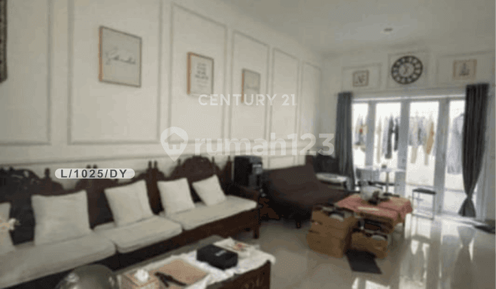 Rumah Mewah 2 Lantai Siap Huni di Sariwangi Regency Bandung